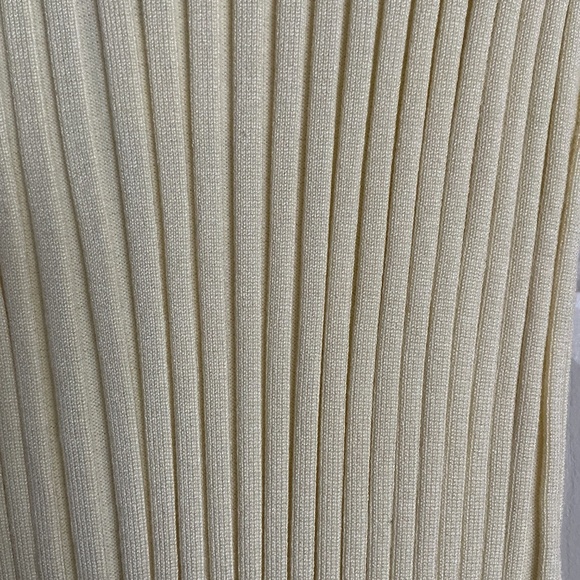 Verge Girl Yellow Sweater Skirt - Picture 2 of 2